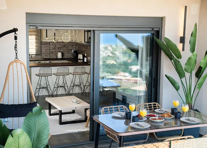 Adam's Апартаменты Frinion